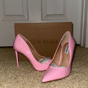 Steve Madden pink patent leather heels